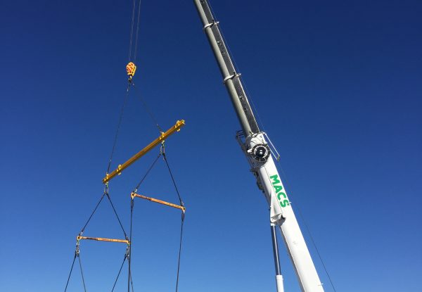 construction crane rentals and equipment